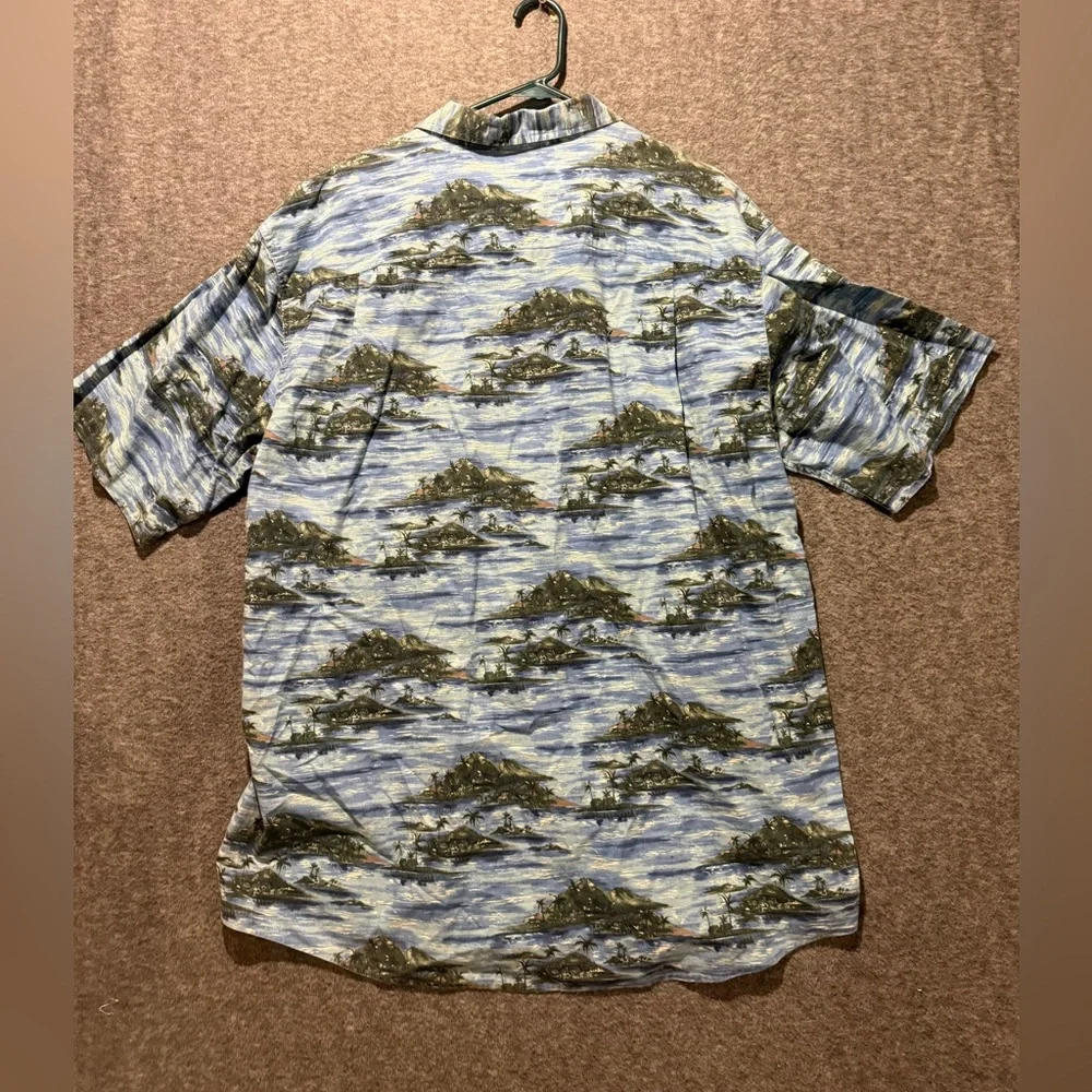 LL Bean Vtg Hawaiian Shirt Mens XLT blue button up graphic ocean beach tropical